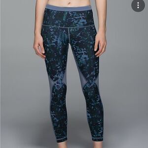 Lululemon running in the city 7/8 tight